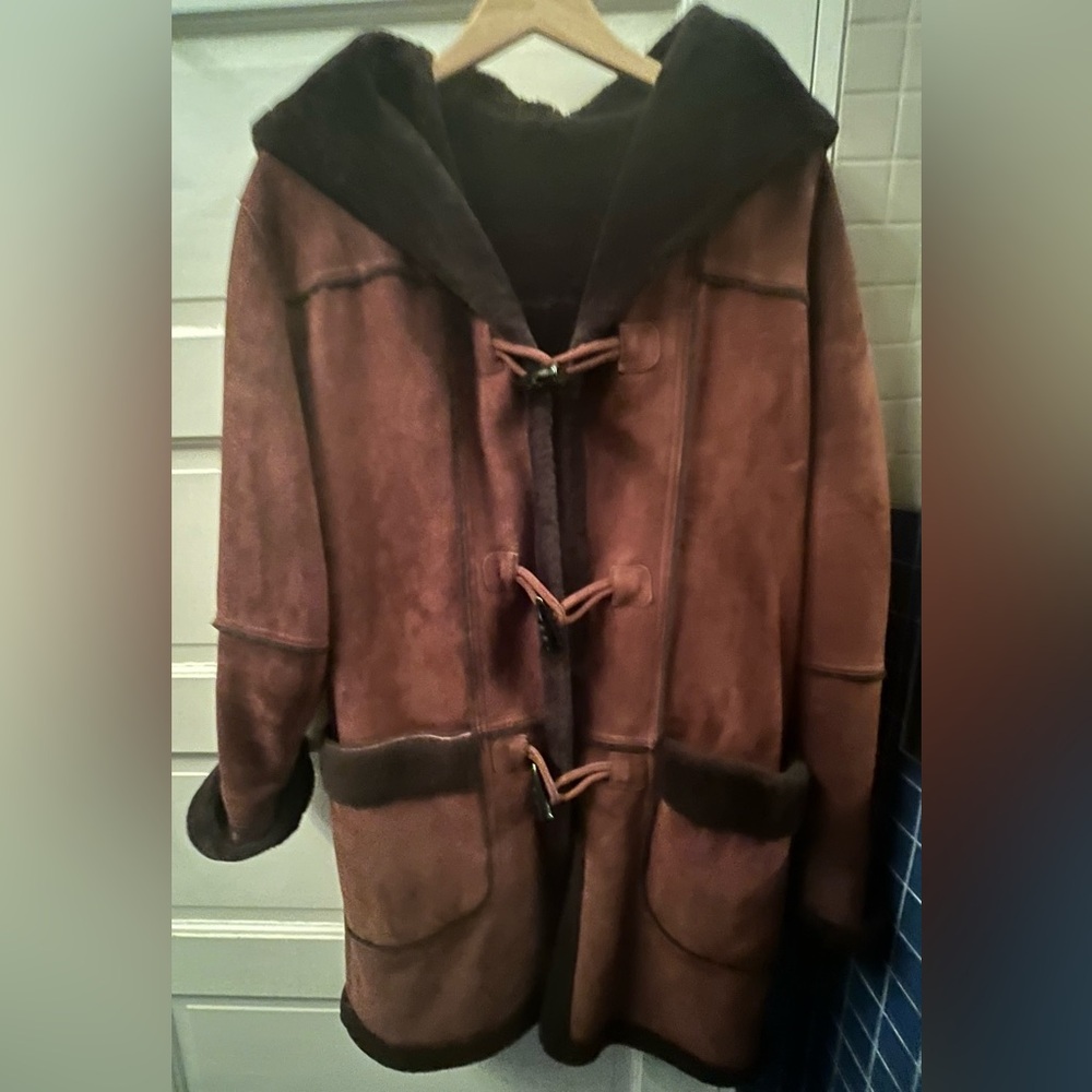 SOLD - Fantazia Chocolate Brown Genuine Shearling Leather Toggle Hood Coat XS